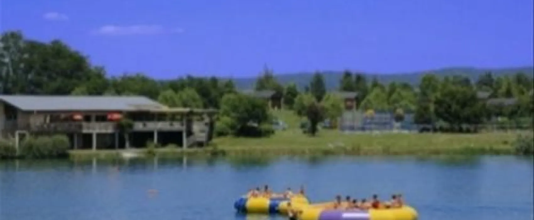 Camping Les Okiri  