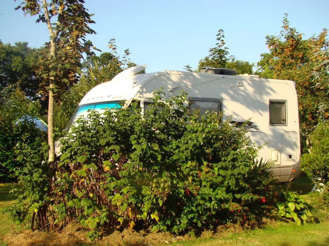 camping-la-fontaine-du-hallate-en-morbihan-plougoumelen-liicl