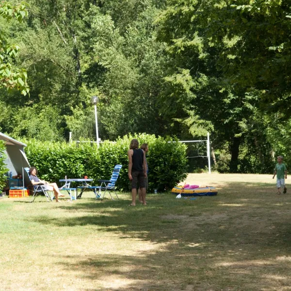 camping-la-prade-montirat-ebzox