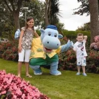 hendra-holiday-park-cornwall-oeo28