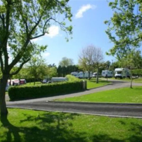 camping-santillana-santillana-del-mar-phaqt