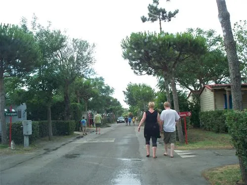 campeggio-spiaggia-e-mare-porto-garibaldi-ea121