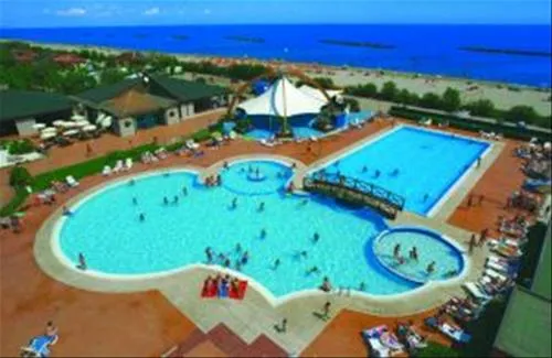 campeggio-spiaggia-e-mare-porto-garibaldi-vu6o4