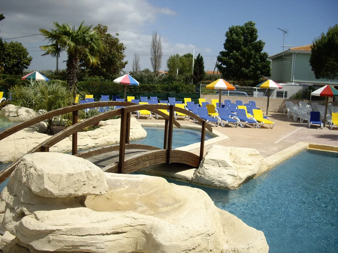 parc-residentiel-de-loisirs-saint-jean-des-sables-angoulins-lhjz7