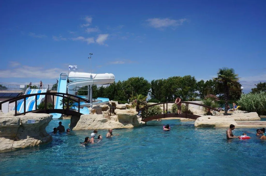 parc-residentiel-de-loisirs-saint-jean-des-sables-angoulins-xo2gk