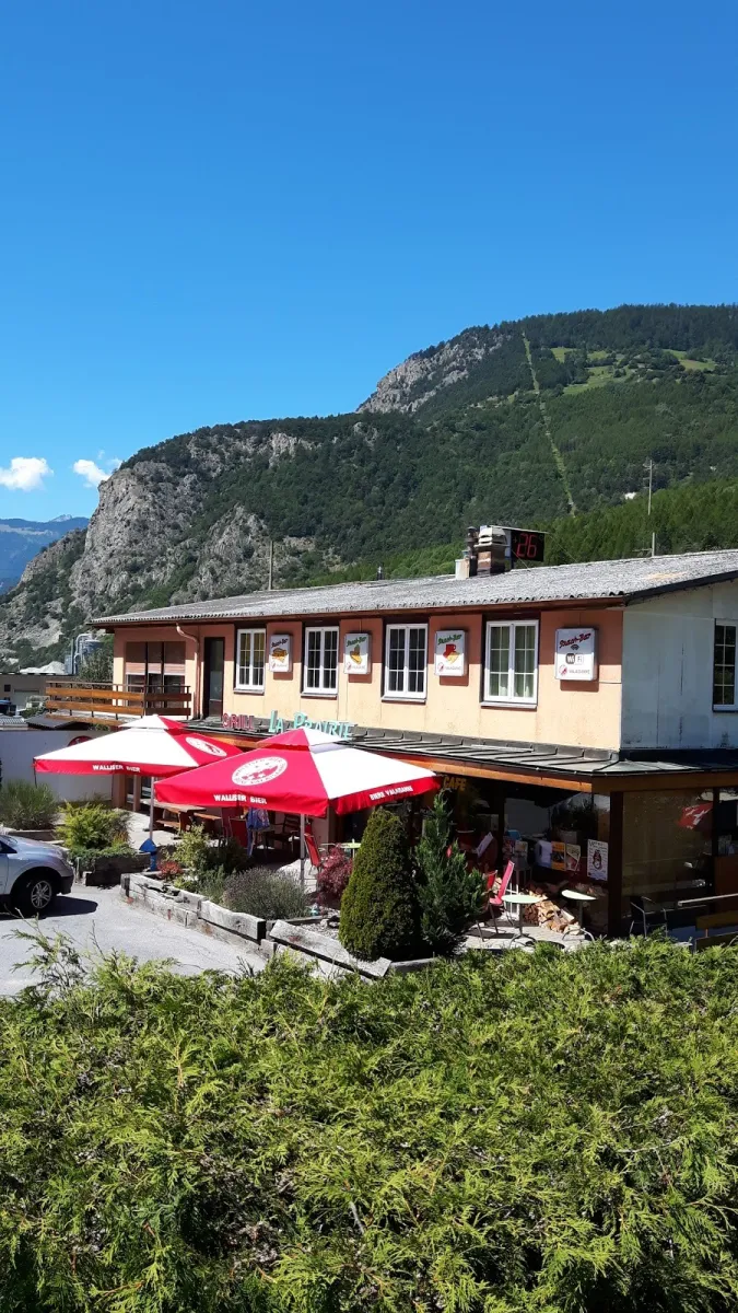 camping-la-prairie-sembrancher-v2kqs