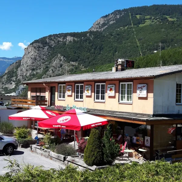 camping-la-prairie-sembrancher-v2kqs