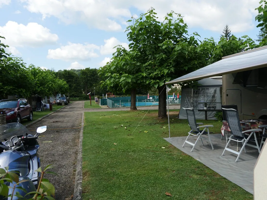 camping-de-la-bastide-pineuilh-kpefv