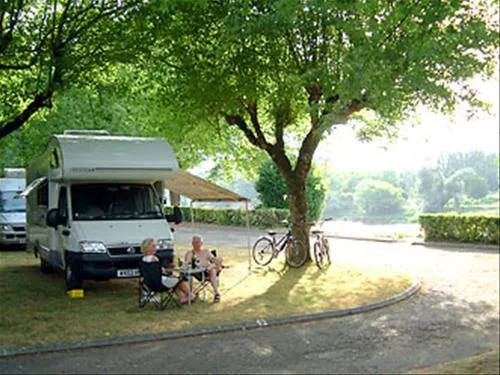 camping-de-la-bastide-pineuilh-xnsjm