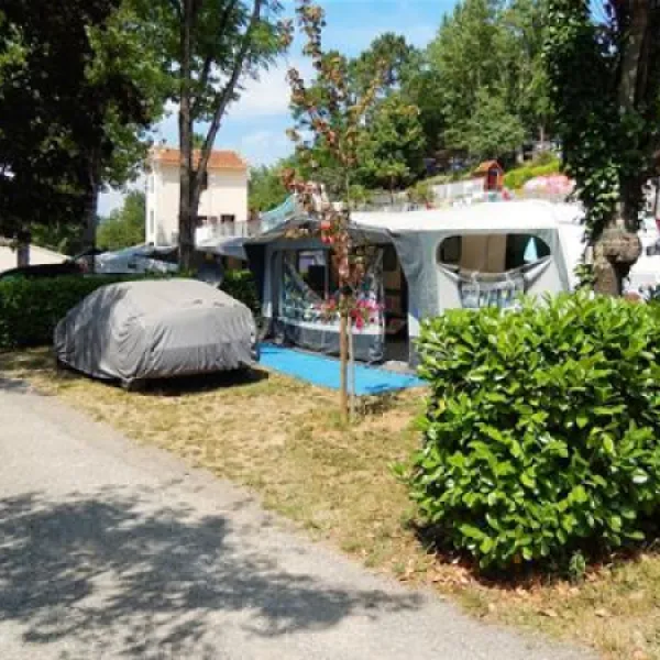 camping-les-fauvettes-anduze-ycx3h