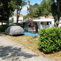 camping-les-fauvettes-anduze-ycx3h