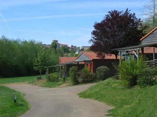 camping-municipal-le-hameau-du-petit-lay-mouchamps-m5b64