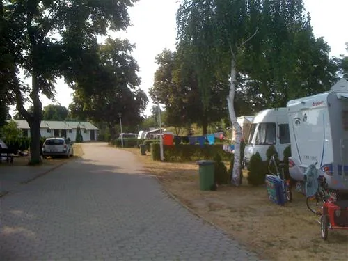 camping-malta-pozna-x2byq