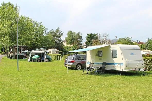 camping-municipal-bellevue-fumay-dpzgc