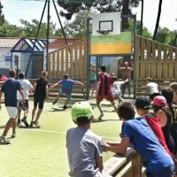 camping-les-pins-notre-dame-de-monts-raznf