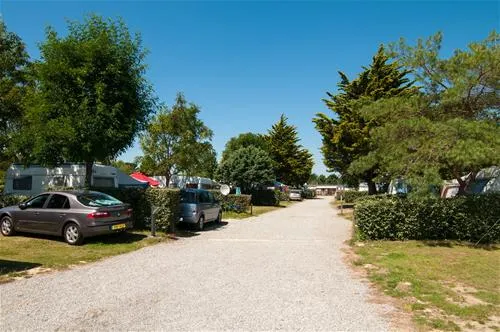 flower-camping-la-guichardiere-la-plaine-sur-mer-32hkr