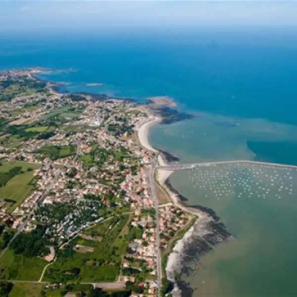 flower-camping-la-guichardiere-la-plaine-sur-mer-n6m7x