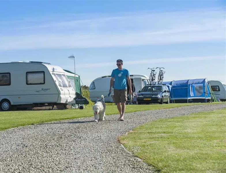 camping-and-caravanning-club-site-sennen-cove-penzance-d1im6