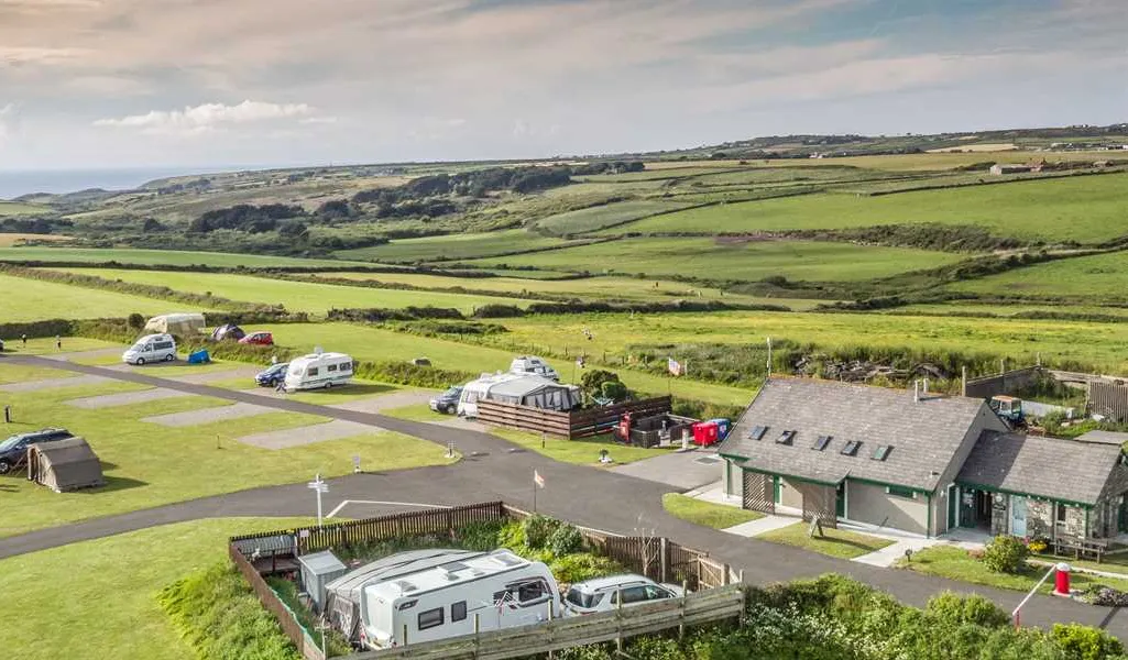 camping-and-caravanning-club-site-sennen-cove-penzance-obdw7