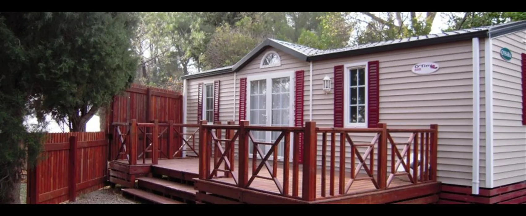 Camping La Pinede  
