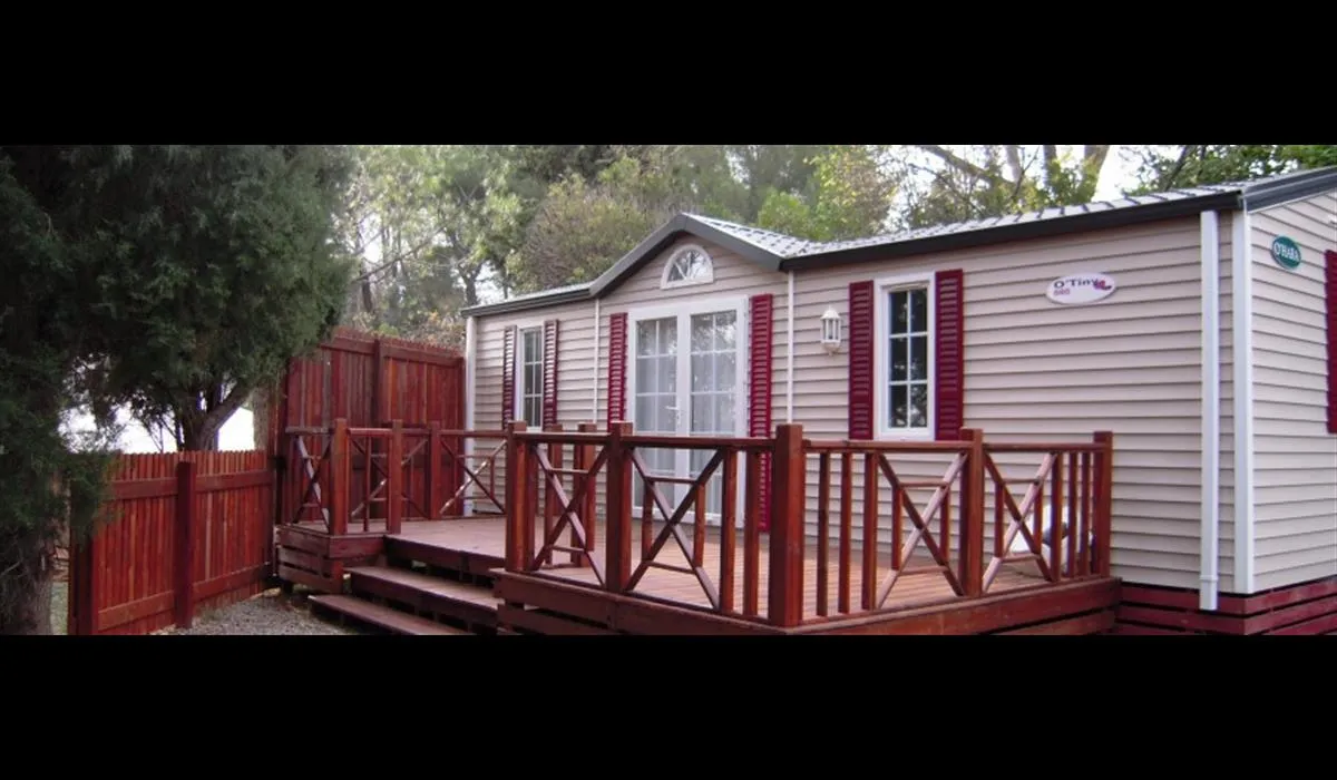 camping-la-pinede-st-florent-ke49u