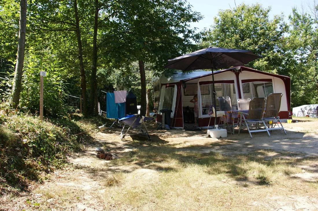 camping-chez-gendron-stpalais-de-blaye-r5bjv