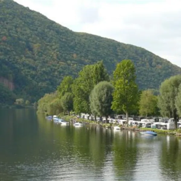 camping-happy-holiday-ellenzpoltersdorf-x2jov