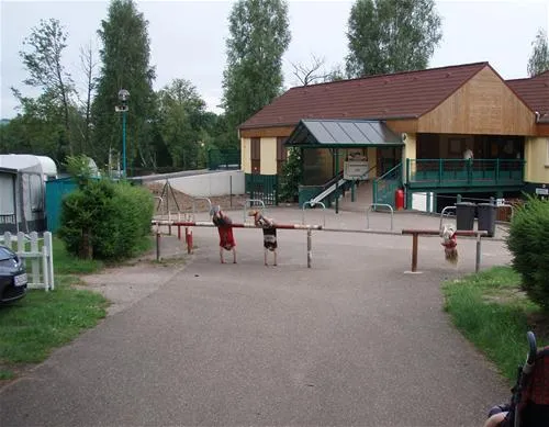 camping-municipal-ramstein-plage-baerenthal-tb18c