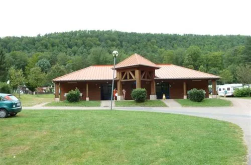 camping-municipal-ramstein-plage-baerenthal-vmkbn