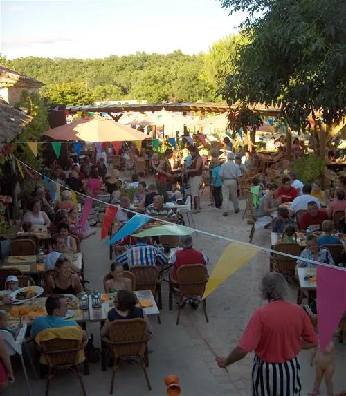 camping-naturiste-le-couderc-naussannes-f2prp