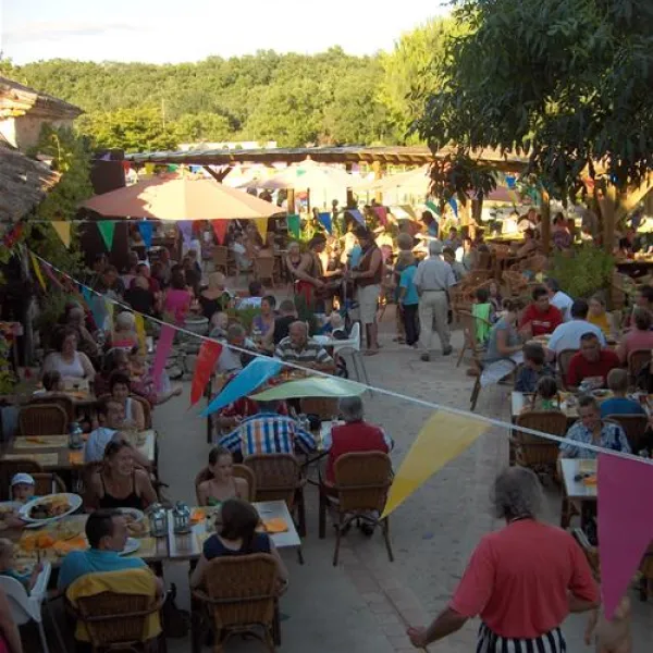 camping-naturiste-le-couderc-naussannes-f2prp