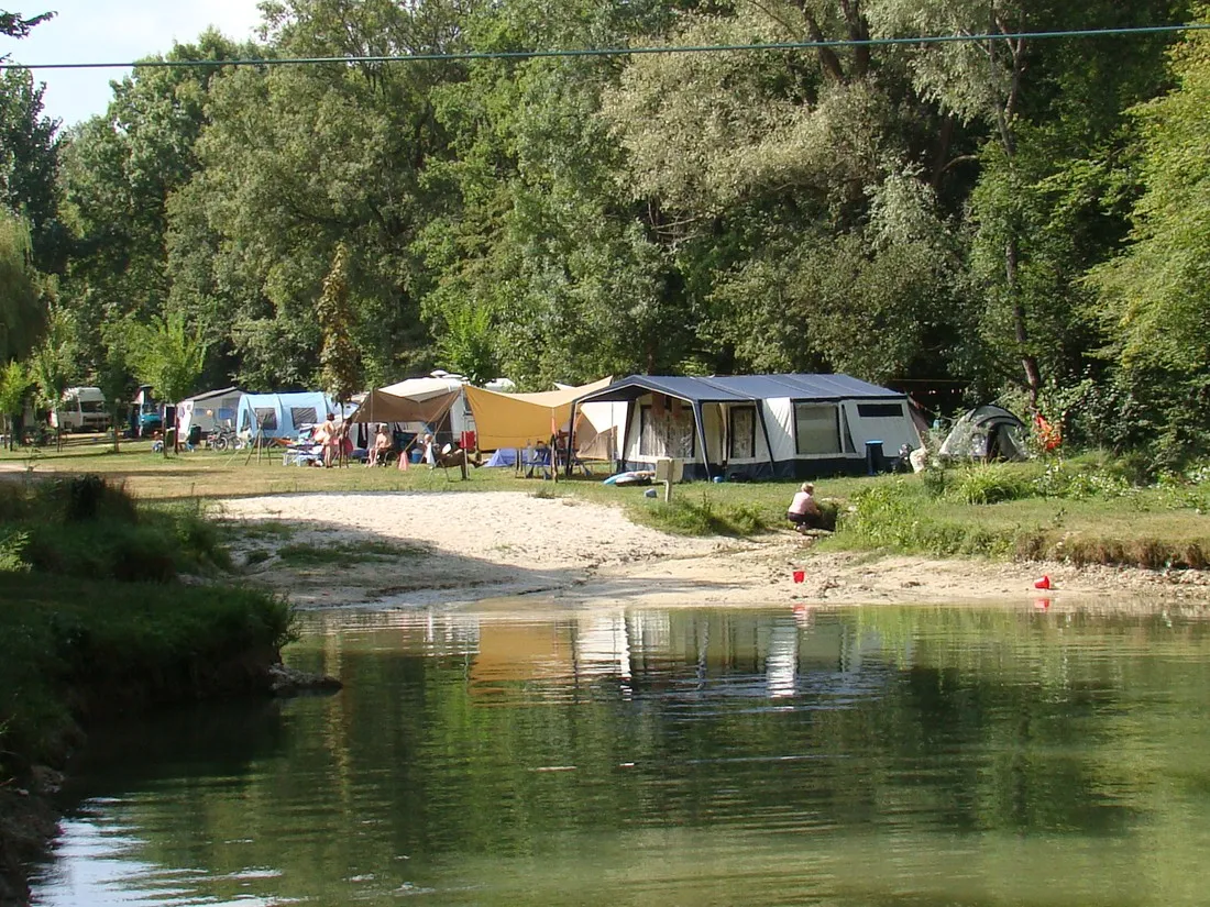 camping-naturiste-le-couderc-naussannes-sadcw