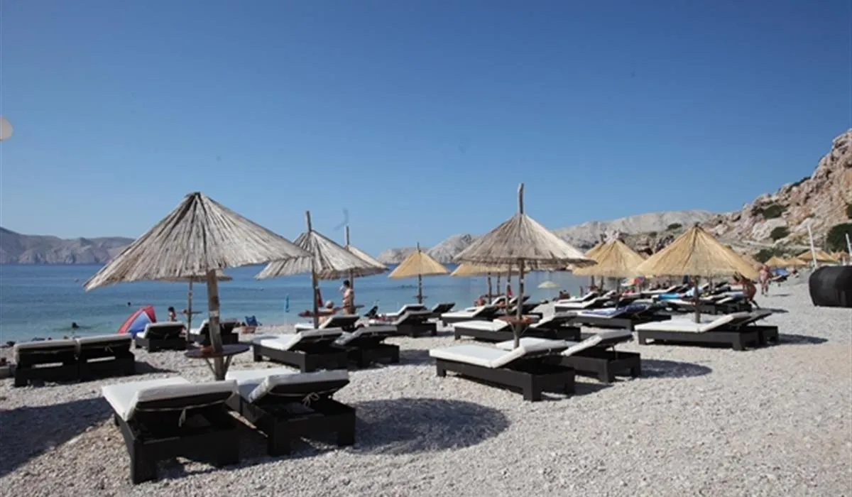 naturist-camp-bunculuka-baska-d1x5p