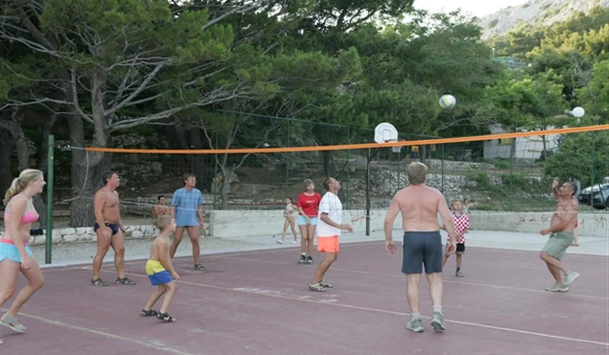 naturist-camp-bunculuka-baska-lts1m