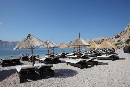 naturist-camp-bunculuka-baska-oz0ri