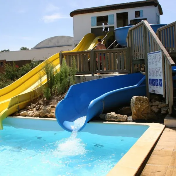 camping-zagarella-longeville-sur-mer-xfiop