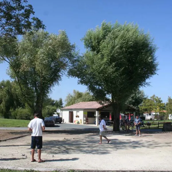 villagecenter-les-catalpas-st-georges-de-didonne-caim3
