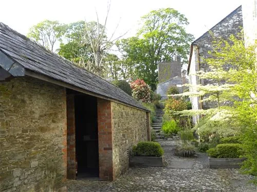 trewan-hall-club-site-columb-rj0rp