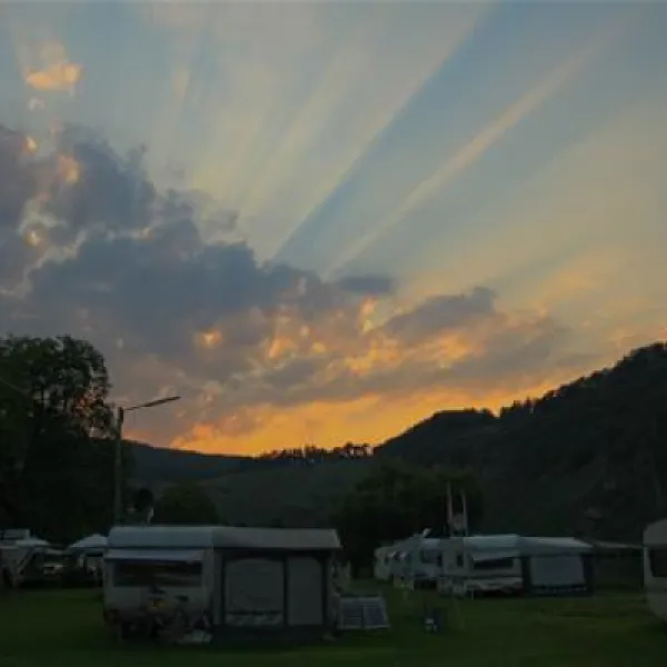 campingplatzmarienburg-pnderich-izevw