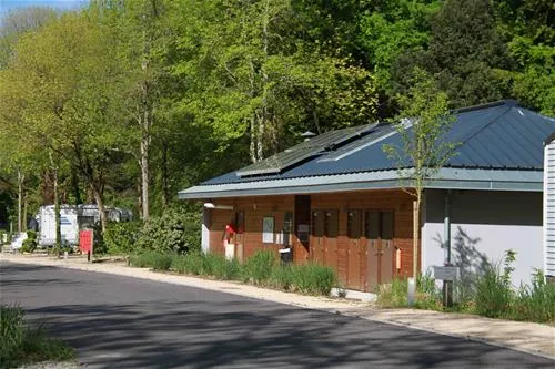 nantes-camping-le-petit-port-nantes-w6zcx