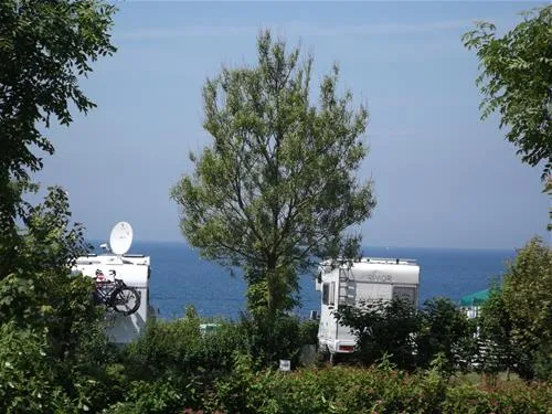 ostseecamp-seeblick-rerikmeschendorf-hobsp