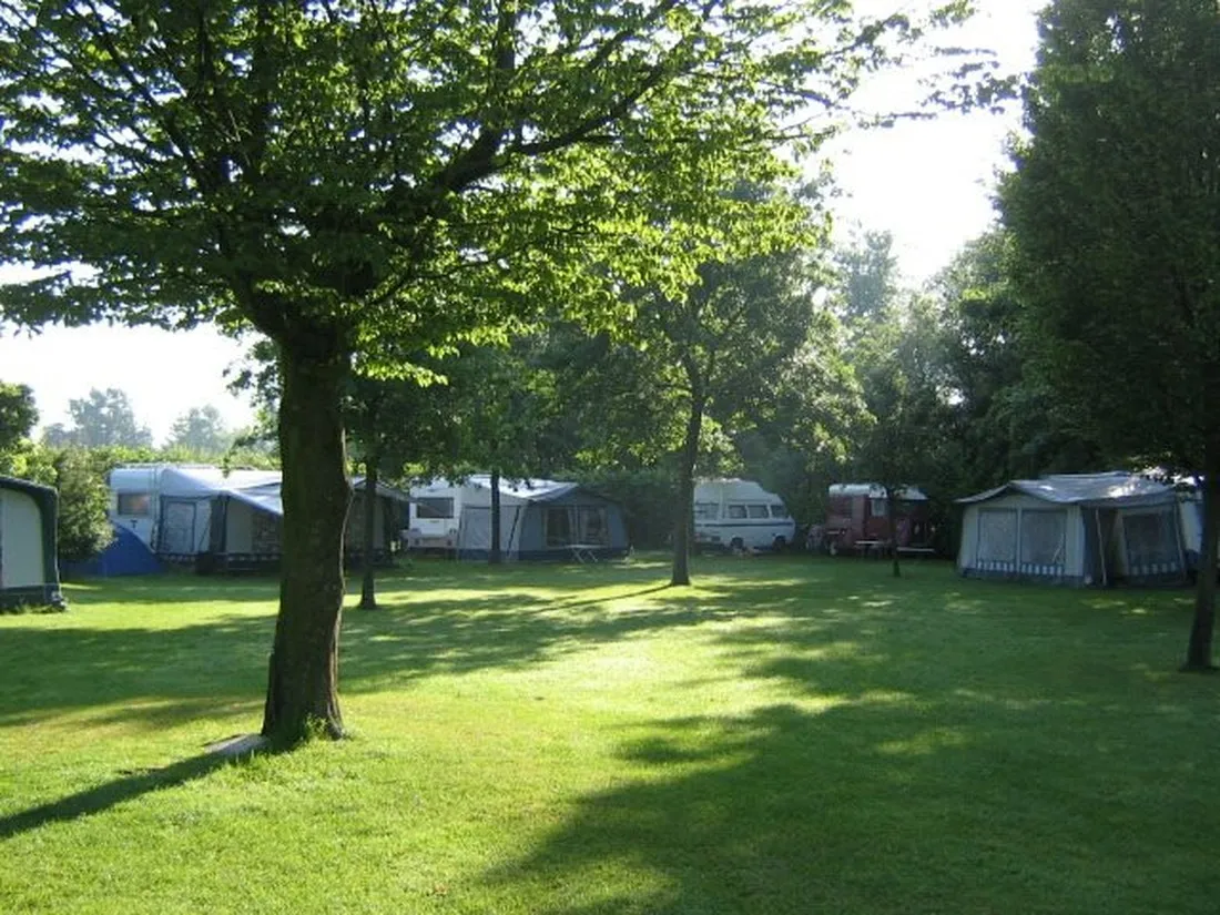 camping-de-geffense-berg-geffen-nff33