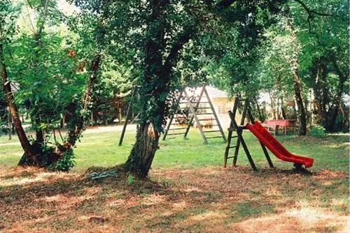 camping-le-cou-de-la-girafe-herm-udcpl