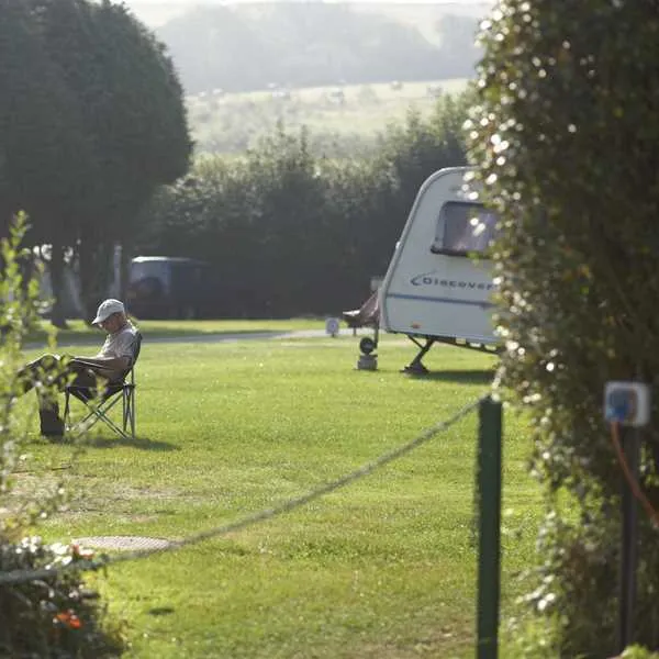 camping-caravanning-club-site-california-cross-ivybridge-mfl8x