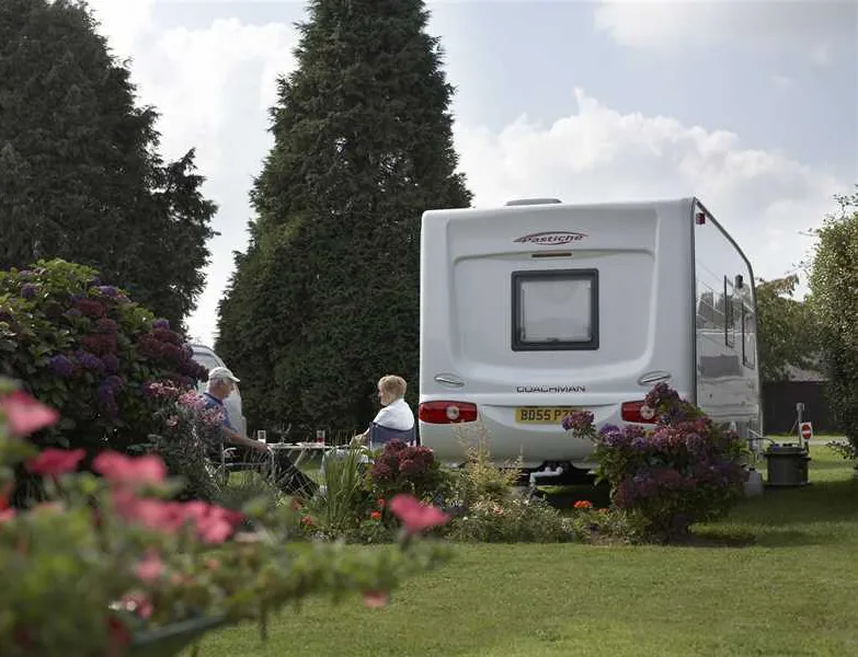 camping-caravanning-club-site-california-cross-ivybridge-mjbwt