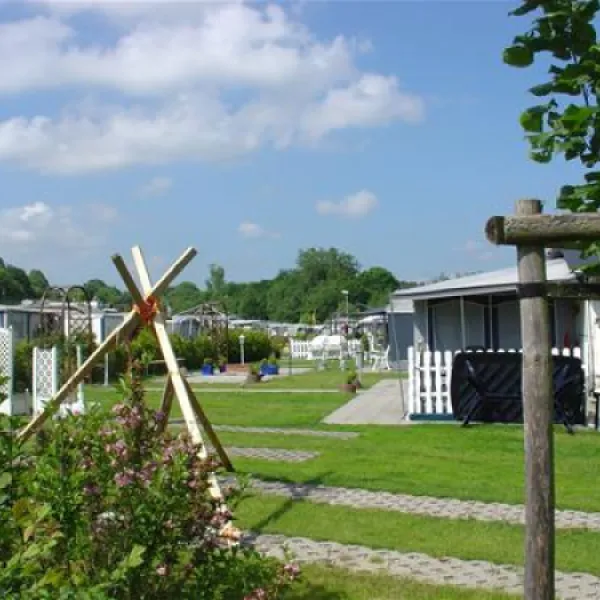 campingpark-kronenburger-see-hallschlag-mgkkn