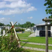 campingpark-kronenburger-see-hallschlag-mgkkn