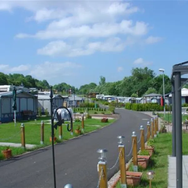 campingpark-kronenburger-see-hallschlag-ovglf