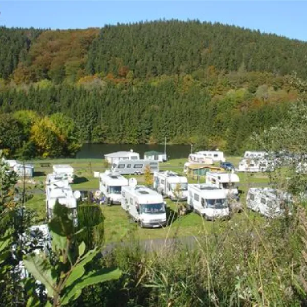 campingpark-kronenburger-see-hallschlag-se7wn