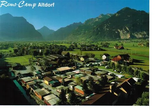 remo-camp-altdorf-0w93t